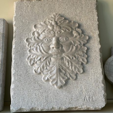 Mascherone raffigurante Uomo Verde  Arredo esterno in pietra